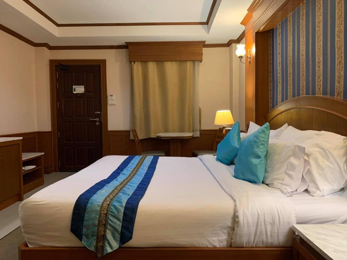 The Lion King Hotel Udonthani Dış mekan fotoğraf