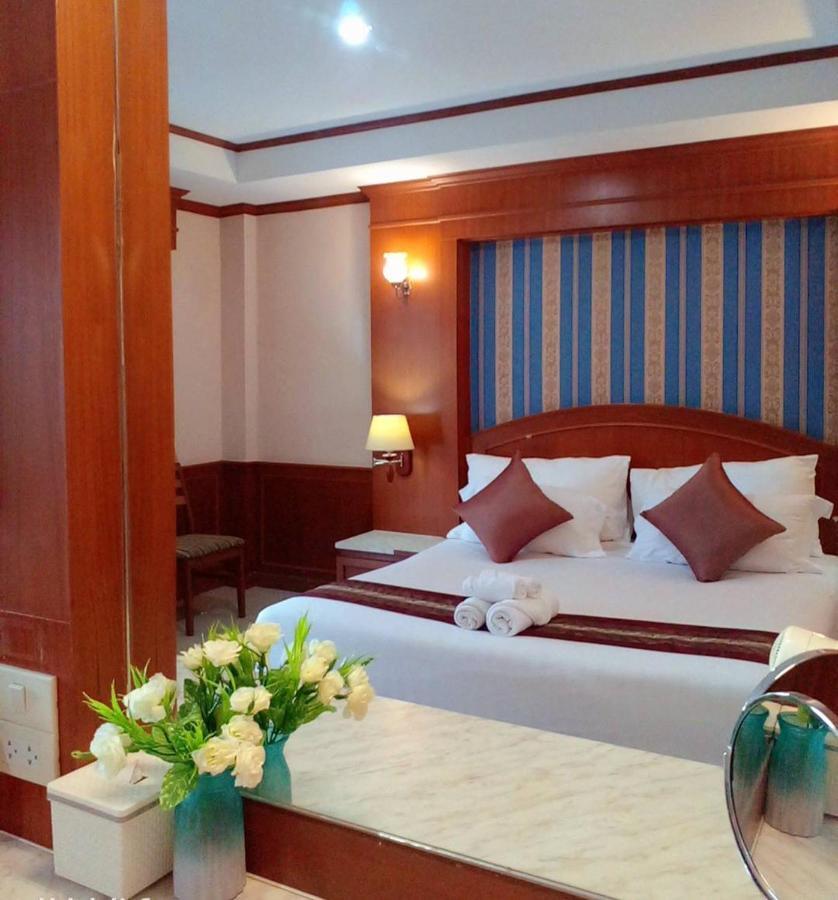 The Lion King Hotel Udonthani Dış mekan fotoğraf