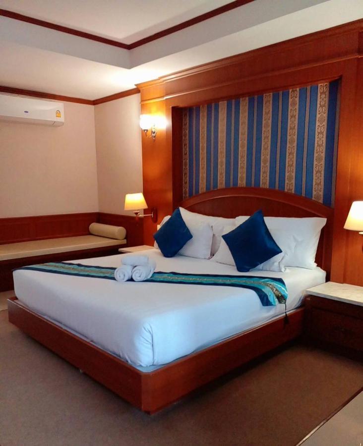 The Lion King Hotel Udonthani Dış mekan fotoğraf
