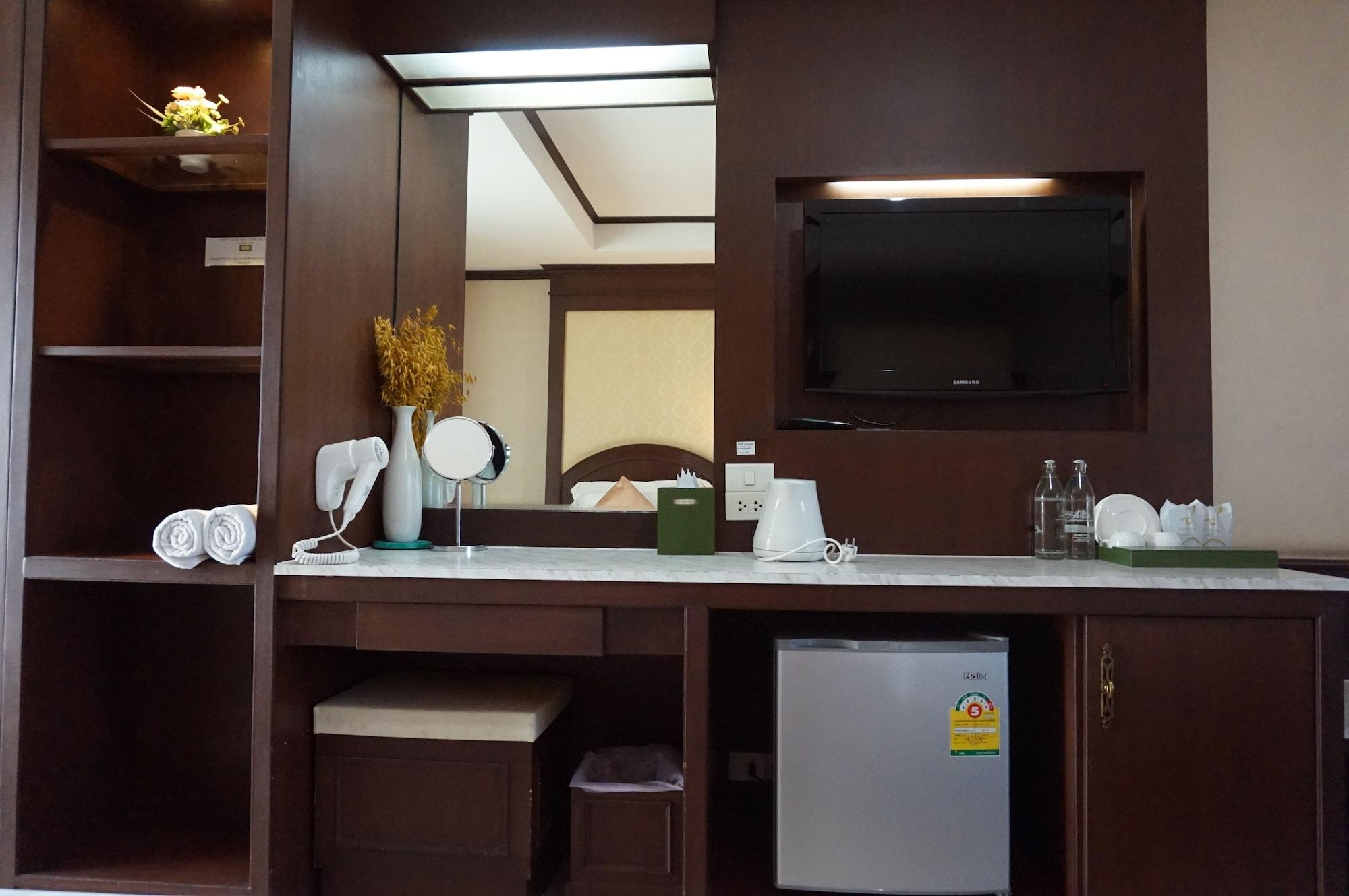 The Lion King Hotel Udonthani Dış mekan fotoğraf