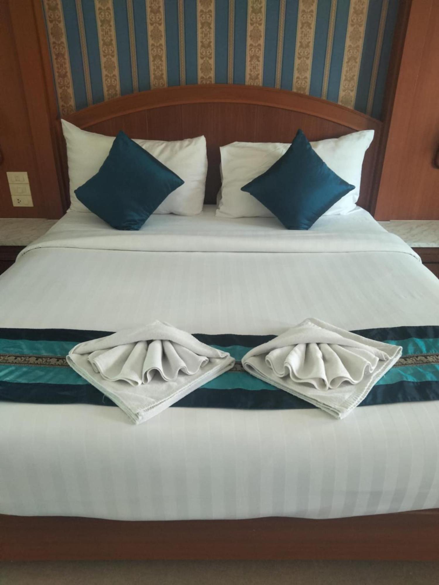 The Lion King Hotel Udonthani Dış mekan fotoğraf