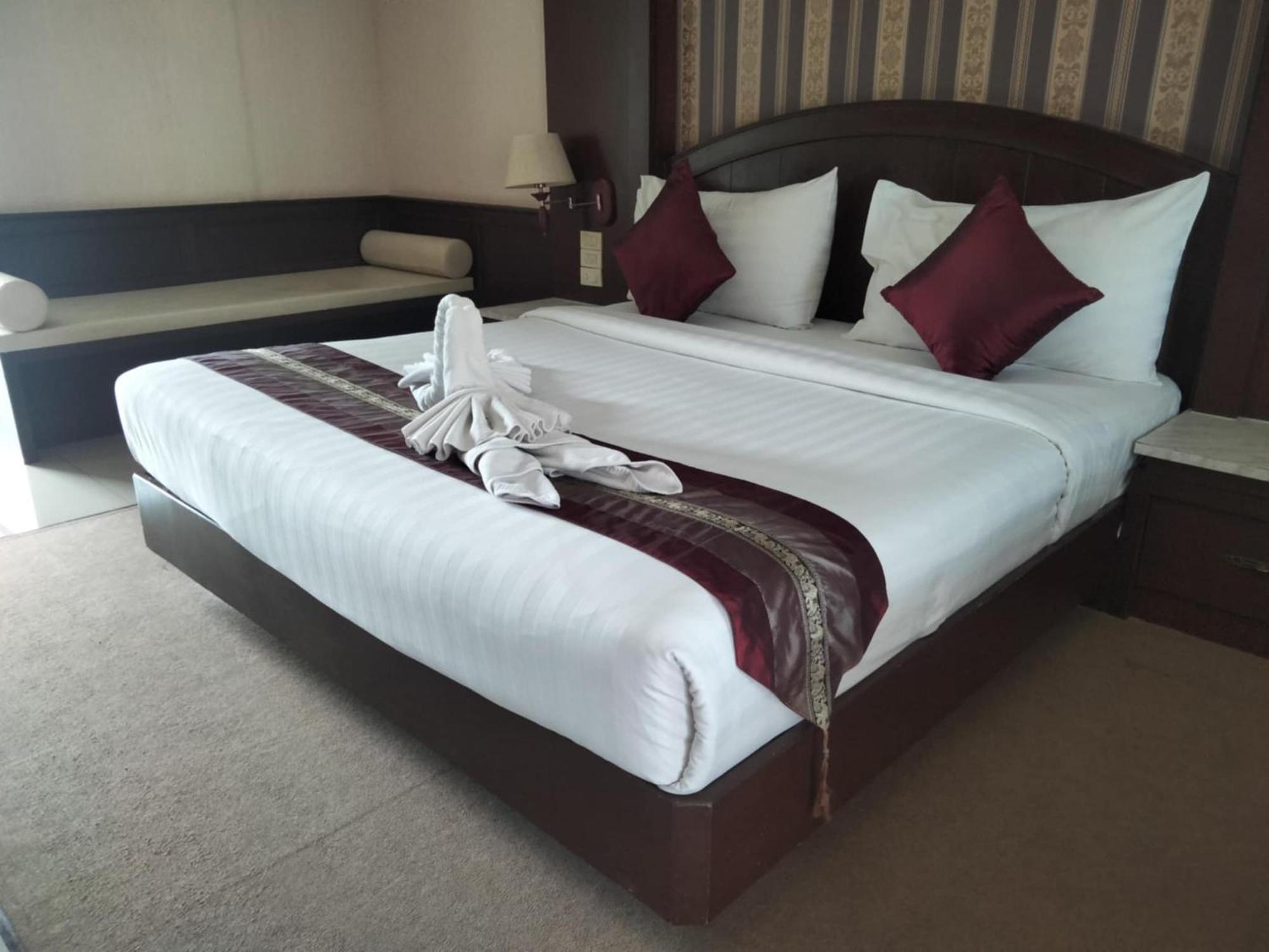 The Lion King Hotel Udonthani Dış mekan fotoğraf