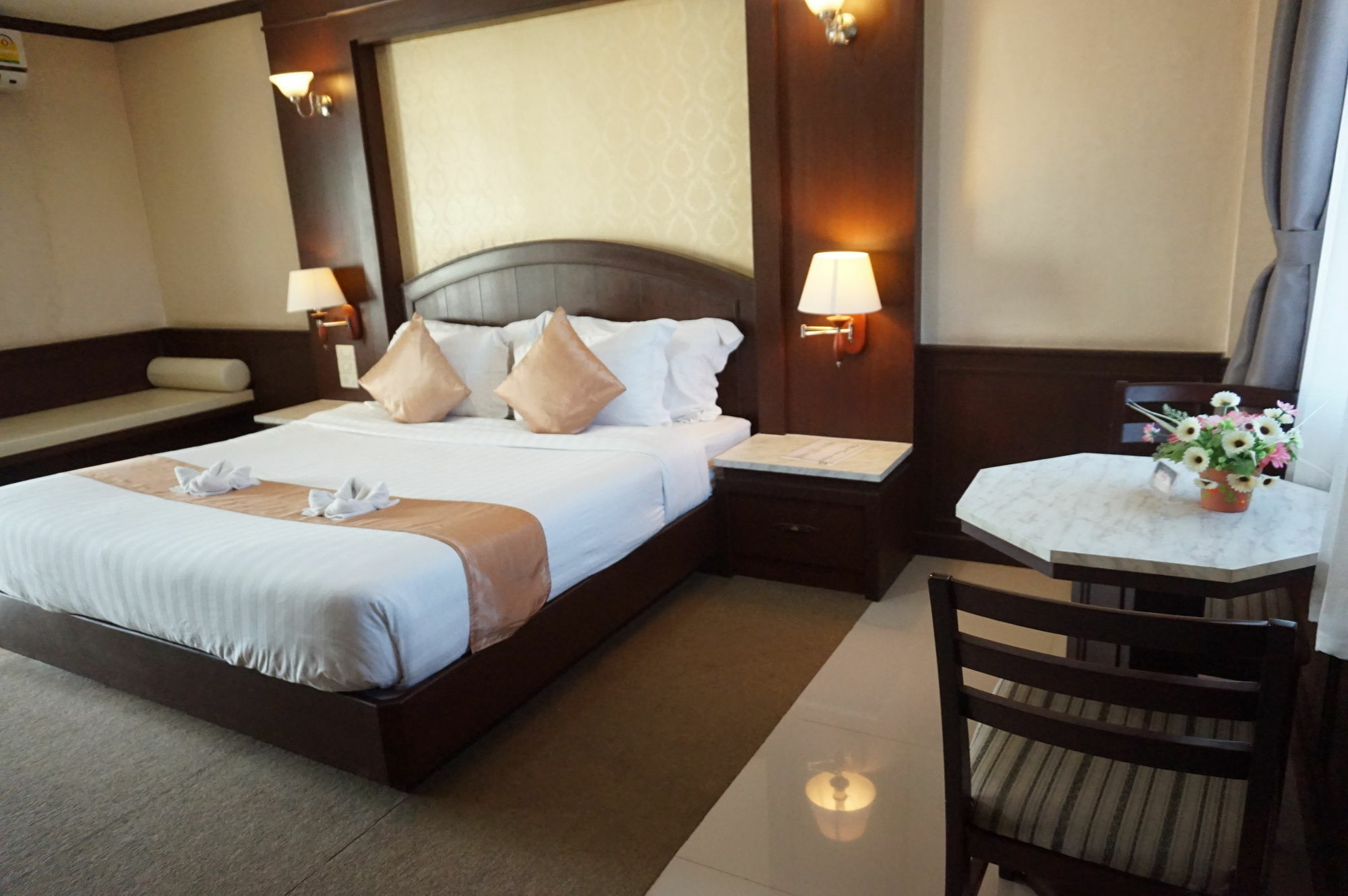 The Lion King Hotel Udonthani Dış mekan fotoğraf